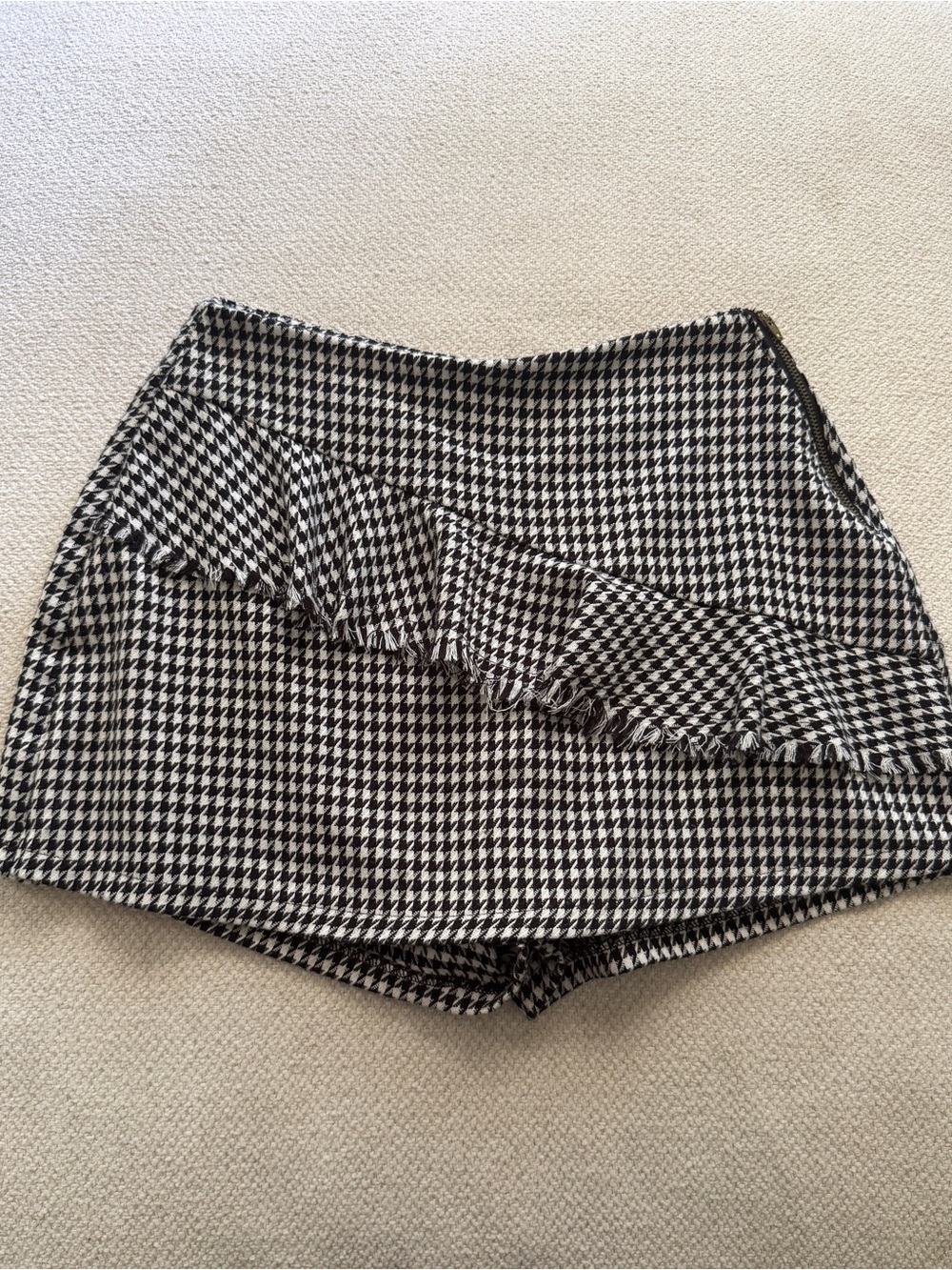 Studio F Houndstooth Skort